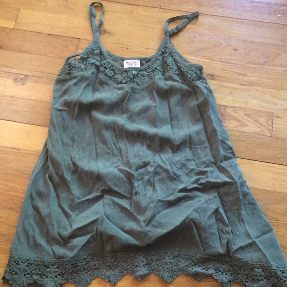 women’s tank top